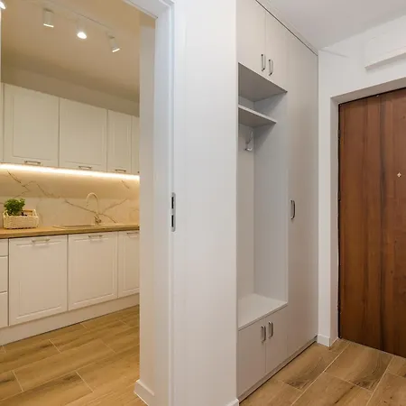 Shortstaypoland Solidarnosci B158 Lejlighed *