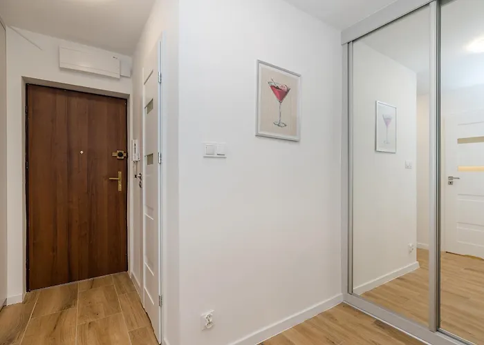 Apartment Shortstaypoland Solidarnosci B158 Warsaw